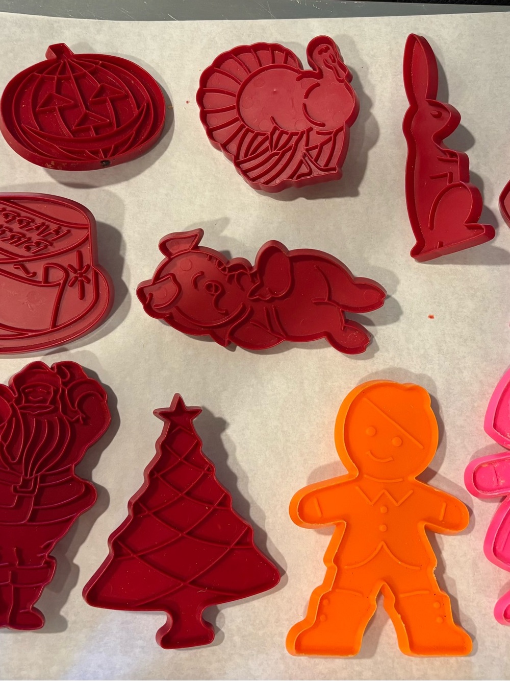 Assorted Holiday Cookie Cutters - Red & Orange